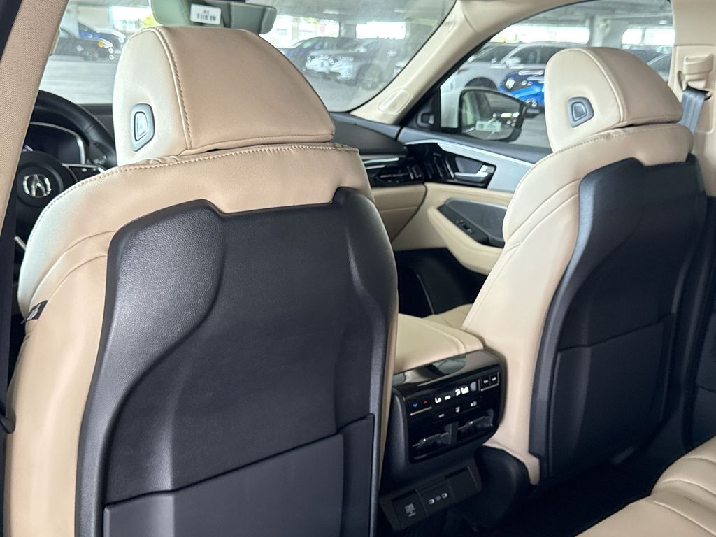 Thumbnail: 2026 Acura MDX - 26