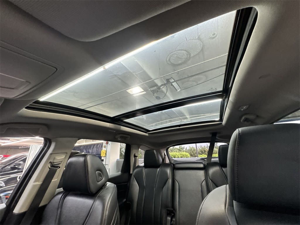 Thumbnail: 2023 Acura MDX - 25