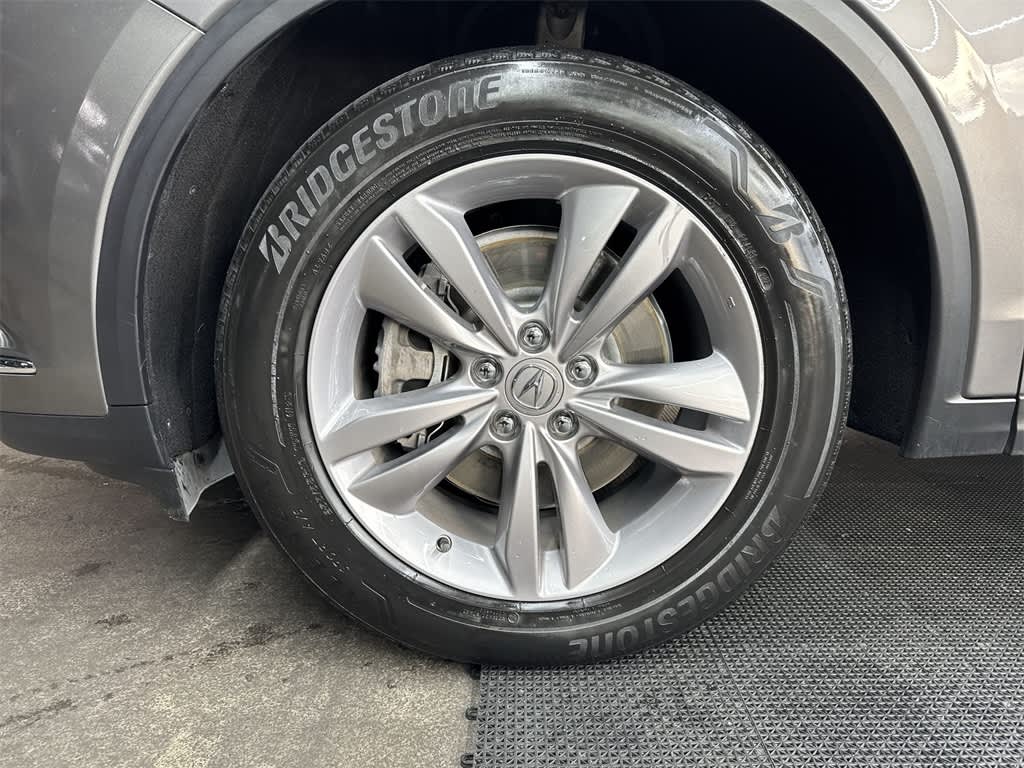 Thumbnail: 2023 Acura MDX - 8