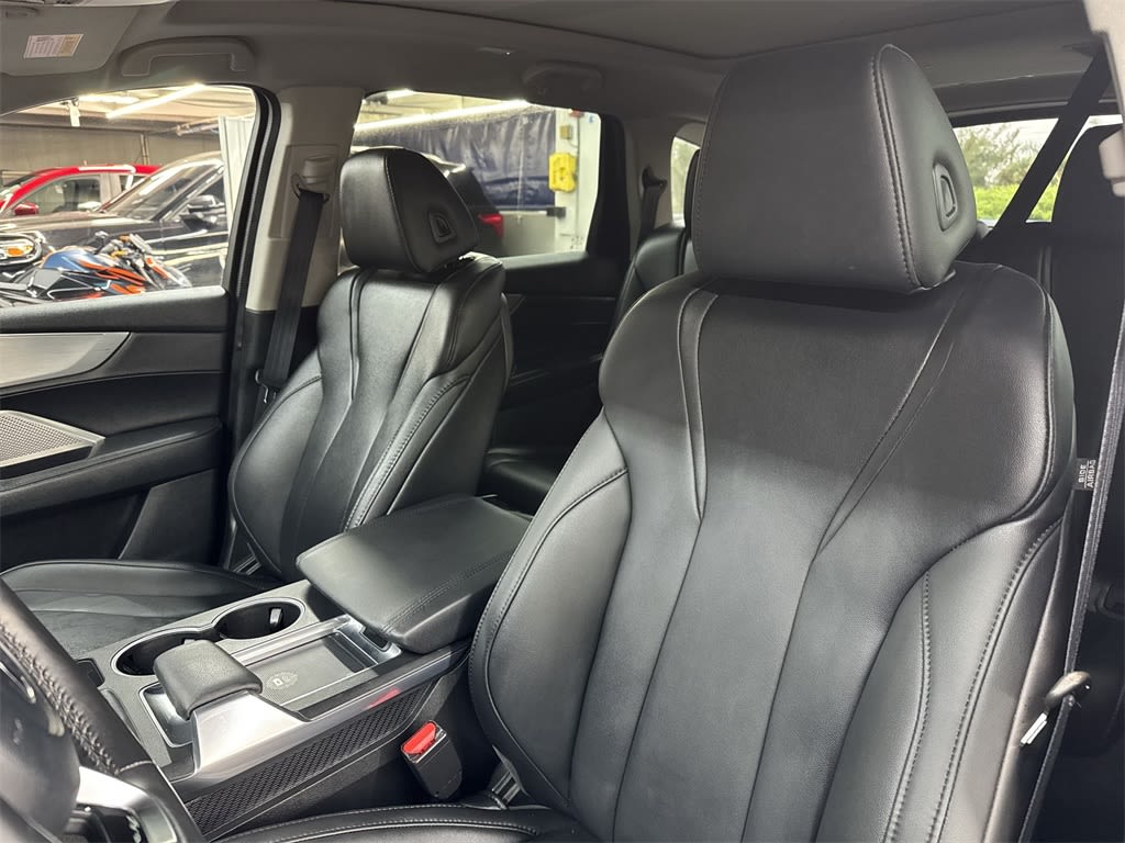 Thumbnail: 2023 Acura MDX - 11