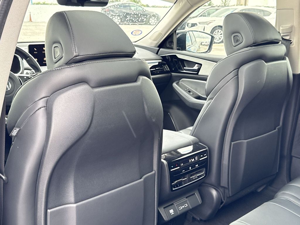Thumbnail: 2023 Acura MDX - 12