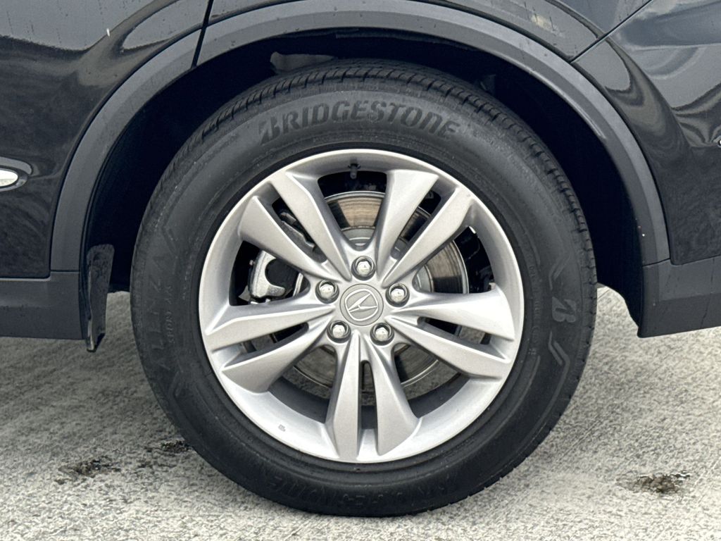 Thumbnail: 2023 Acura MDX - 8
