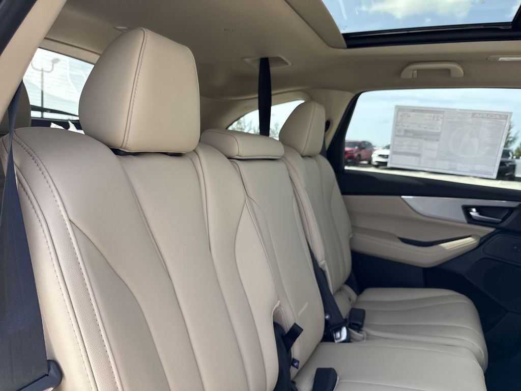 Thumbnail: 2026 Acura MDX - 29