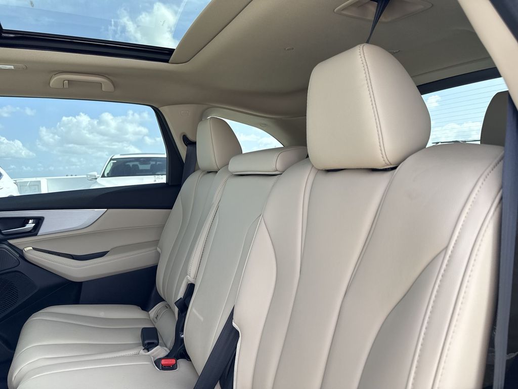 Thumbnail: 2026 Acura MDX - 13