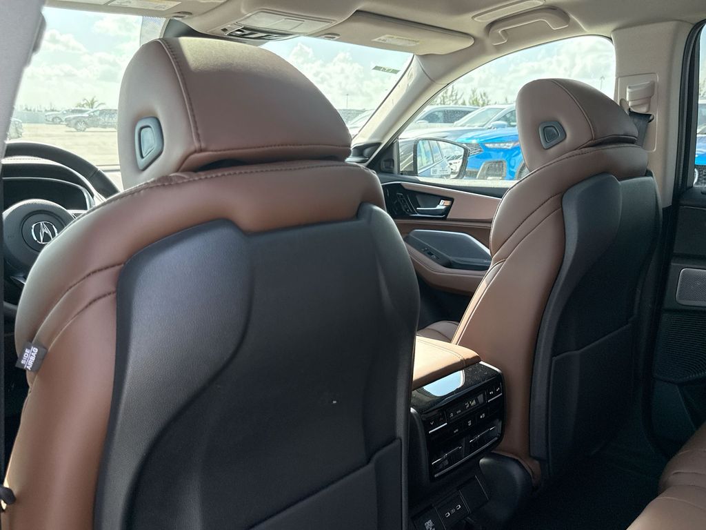 Thumbnail: 2026 Acura MDX - 27