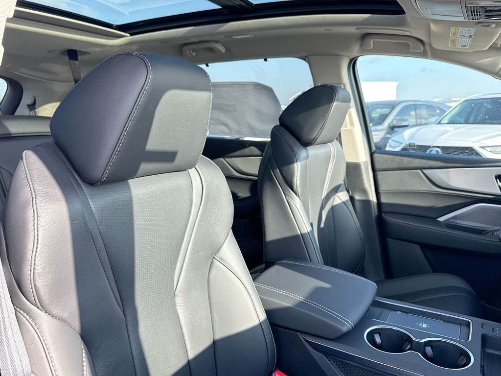 Thumbnail: 2026 Acura MDX - 29