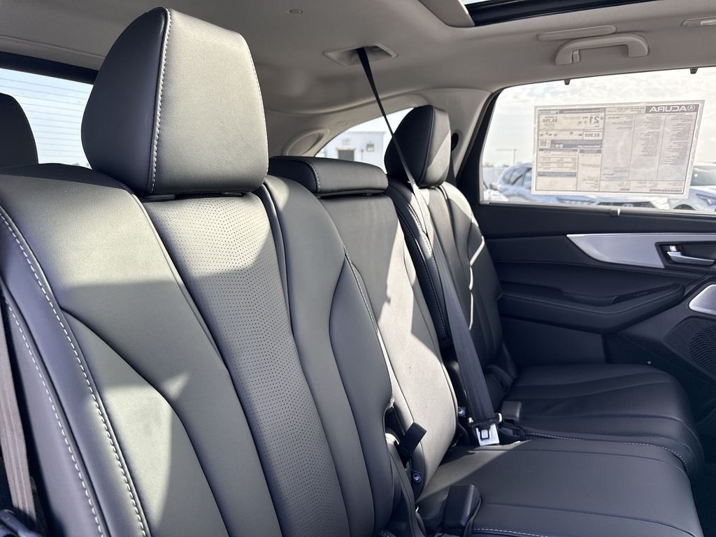 Thumbnail: 2026 Acura MDX - 29