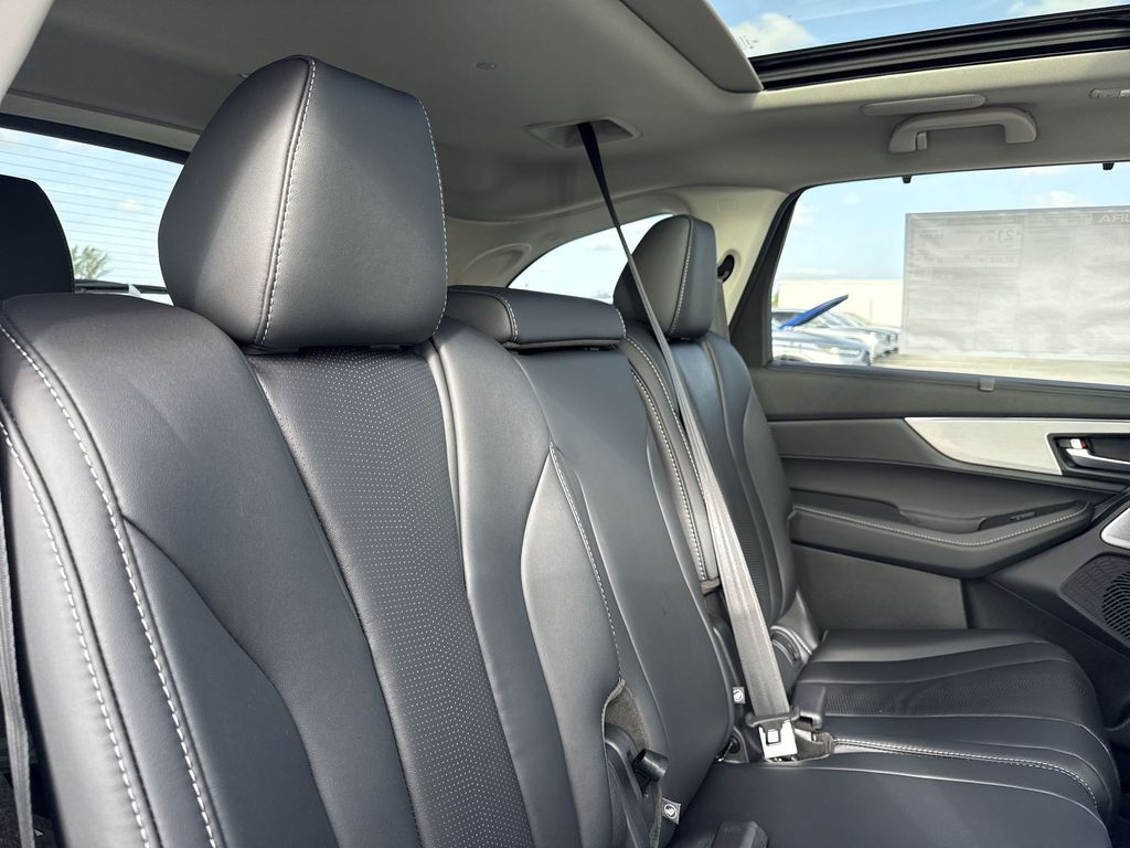 Thumbnail: 2026 Acura MDX - 29