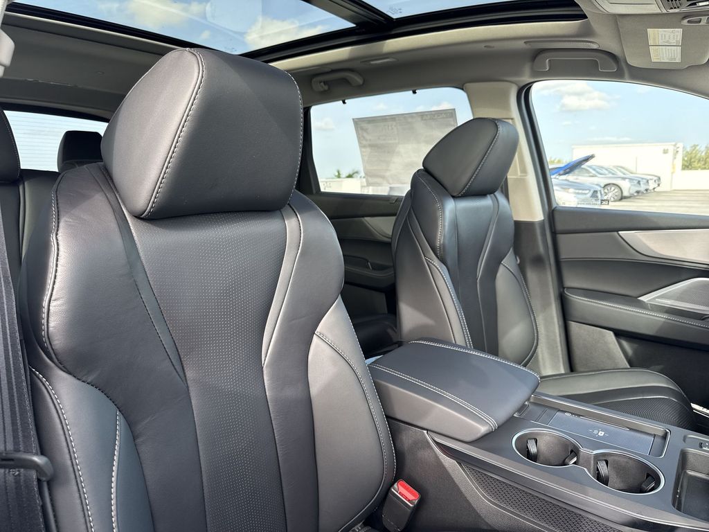 Thumbnail: 2026 Acura MDX - 12