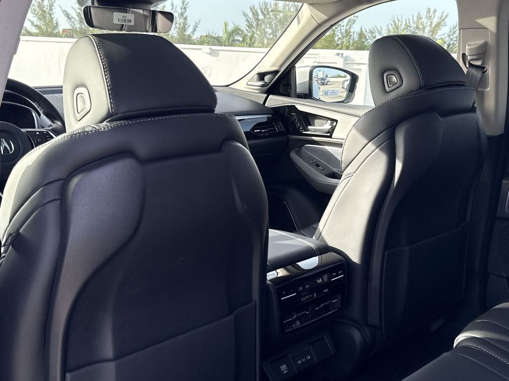 Thumbnail: 2026 Acura MDX - 27