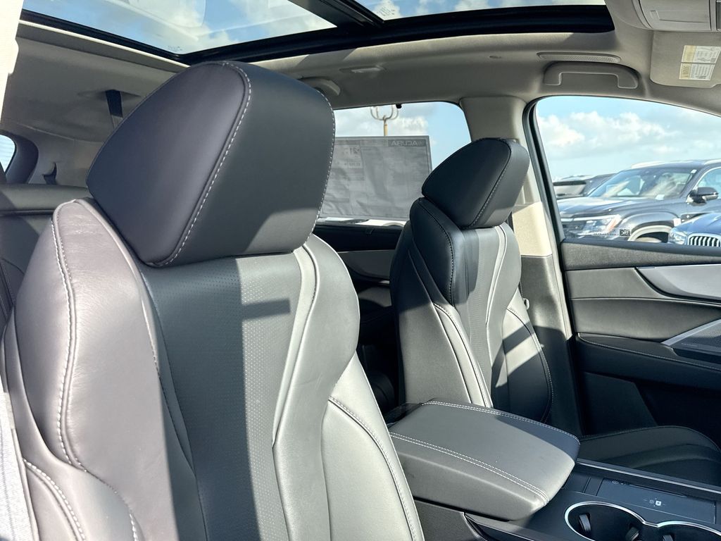 Thumbnail: 2026 Acura MDX - 29