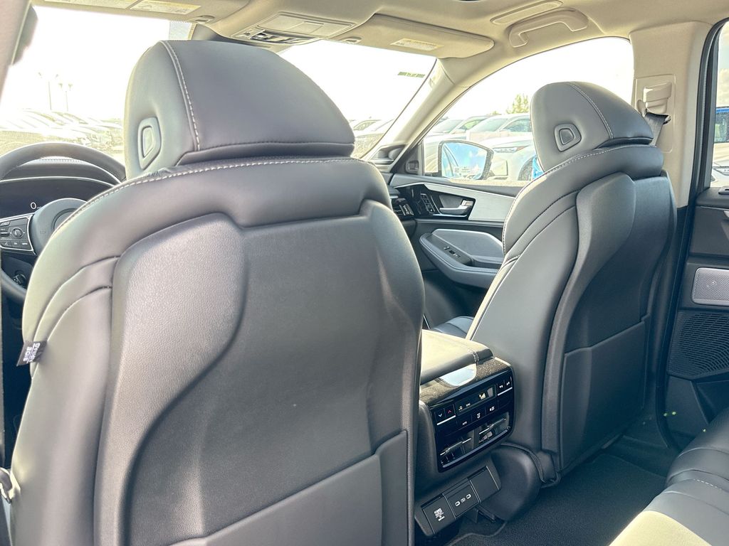 Thumbnail: 2026 Acura MDX - 27