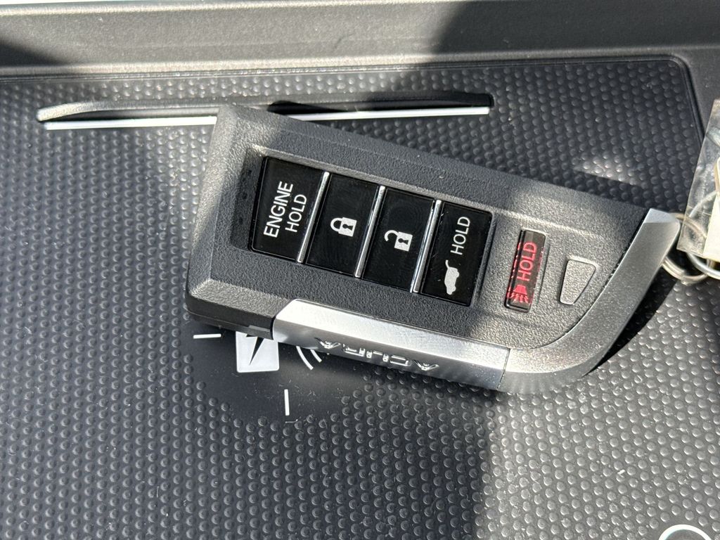 2026 Acura MDX Technology Package - Photo 17