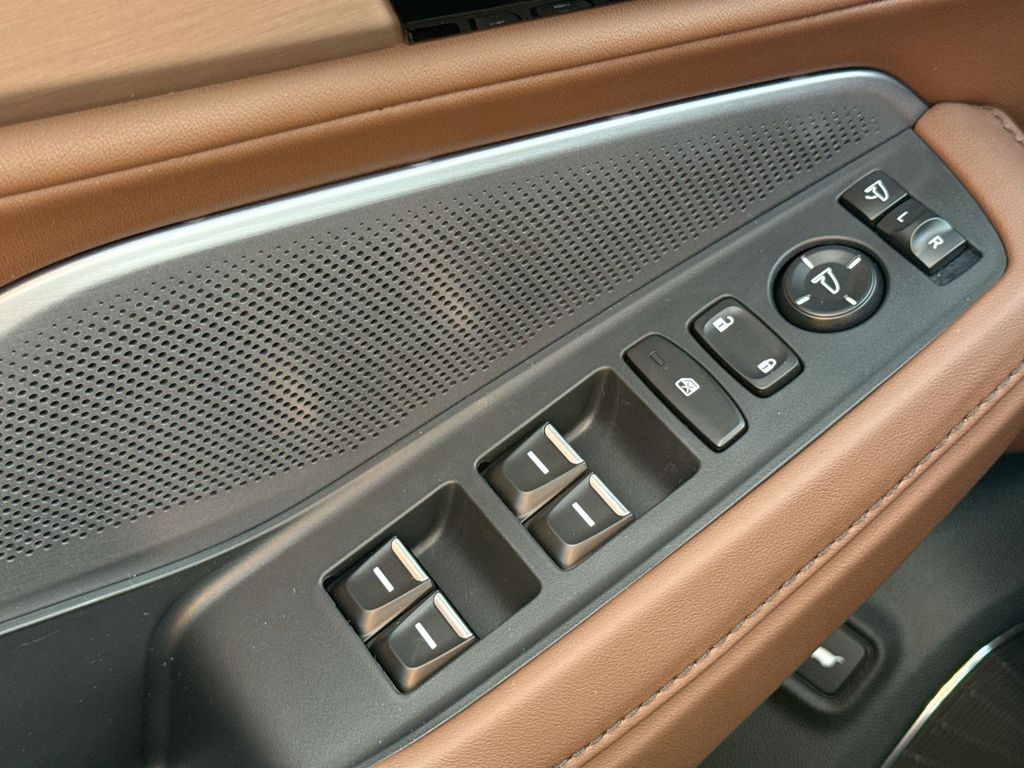 Thumbnail: 2026 Acura MDX - 29