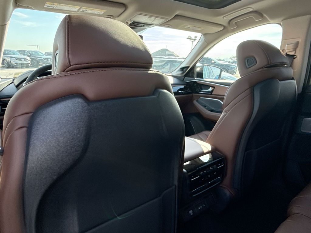Thumbnail: 2026 Acura MDX - 27