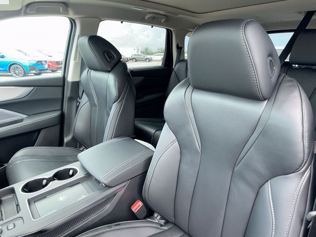 Thumbnail: 2026 Acura MDX - 11