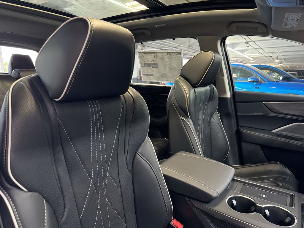 Thumbnail: 2026 Acura MDX - 29