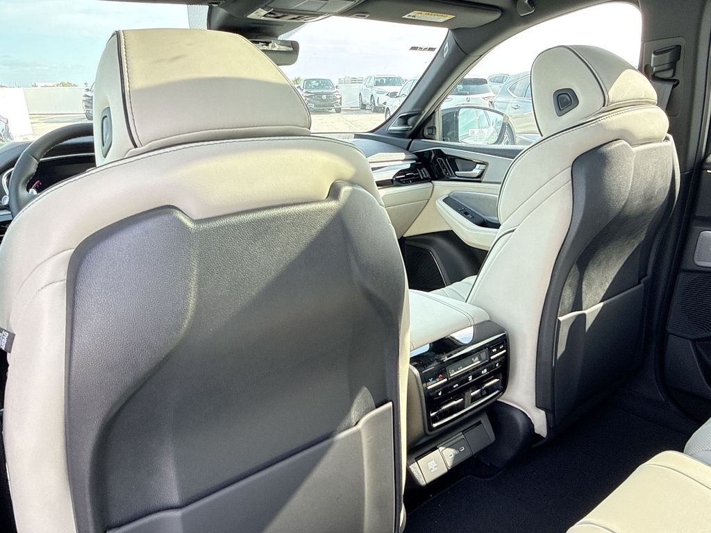 Thumbnail: 2026 Acura MDX - 27