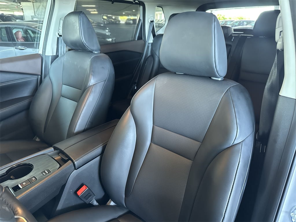 2023 Nissan Rogue SV 11