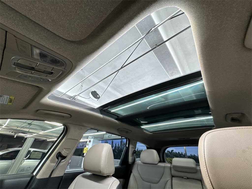 Thumbnail: 2020 Hyundai Santa Fe - 25