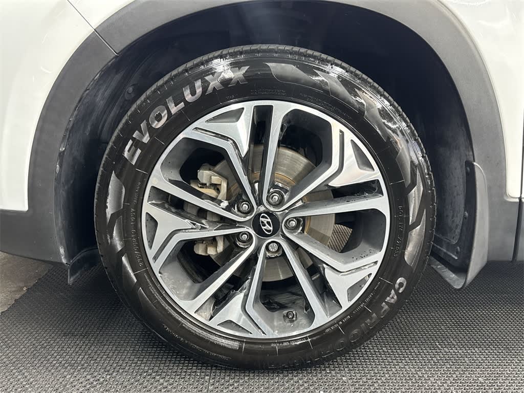 Thumbnail: 2020 Hyundai Santa Fe - 8