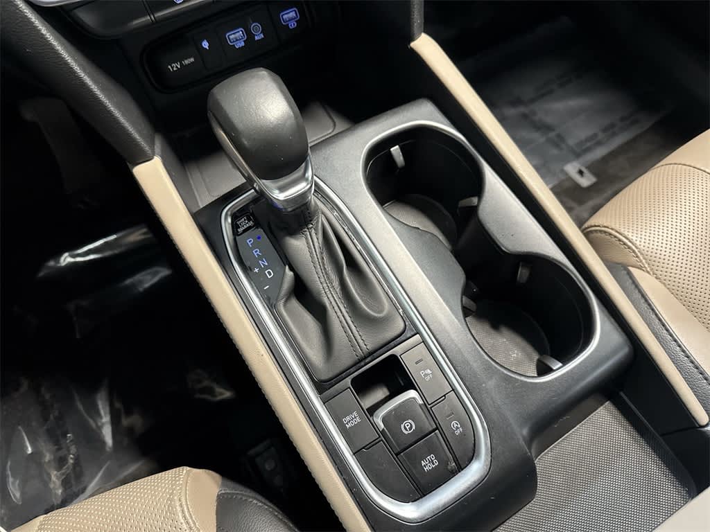 Thumbnail: 2020 Hyundai Santa Fe - 16