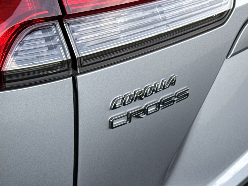 Thumbnail: 2026 Toyota Corolla Cross - 7
