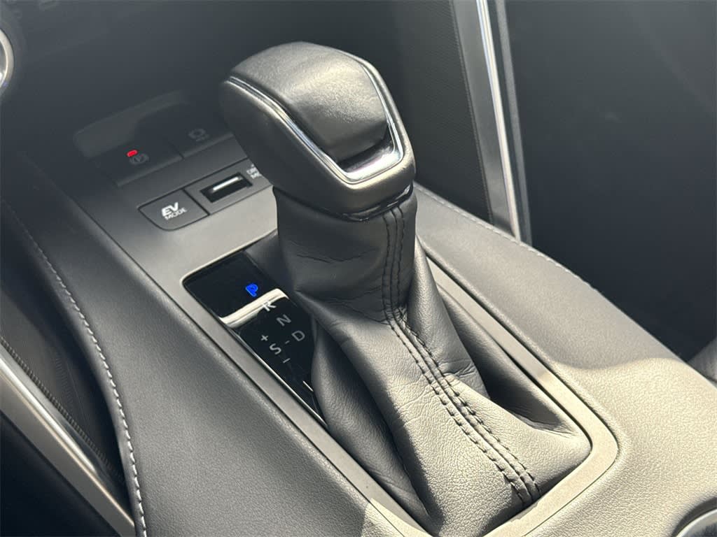 2023 Toyota Venza Limited 15