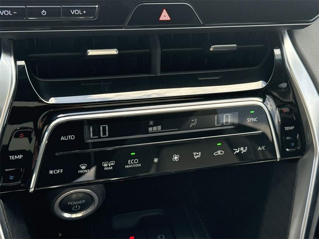 2023 Toyota Venza Limited 26