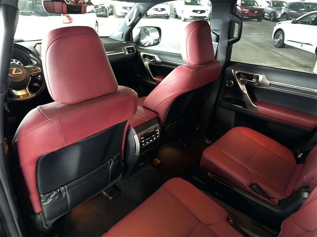 2023 Lexus GX 460 28