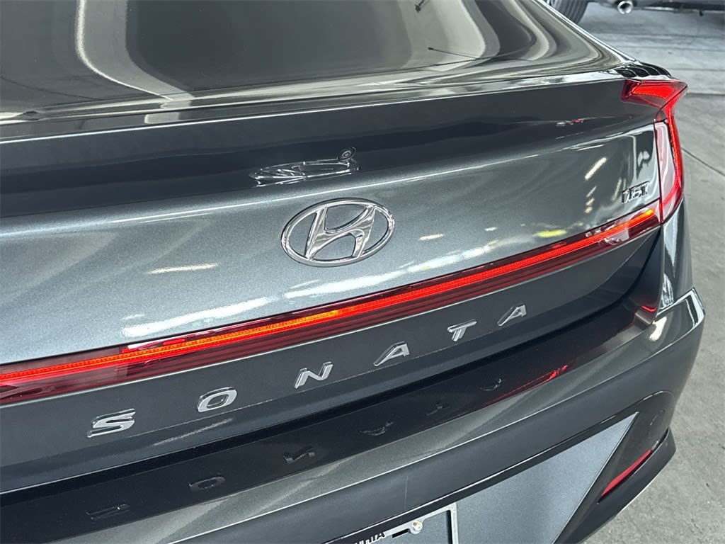Thumbnail: 2023 Hyundai Sonata - 7