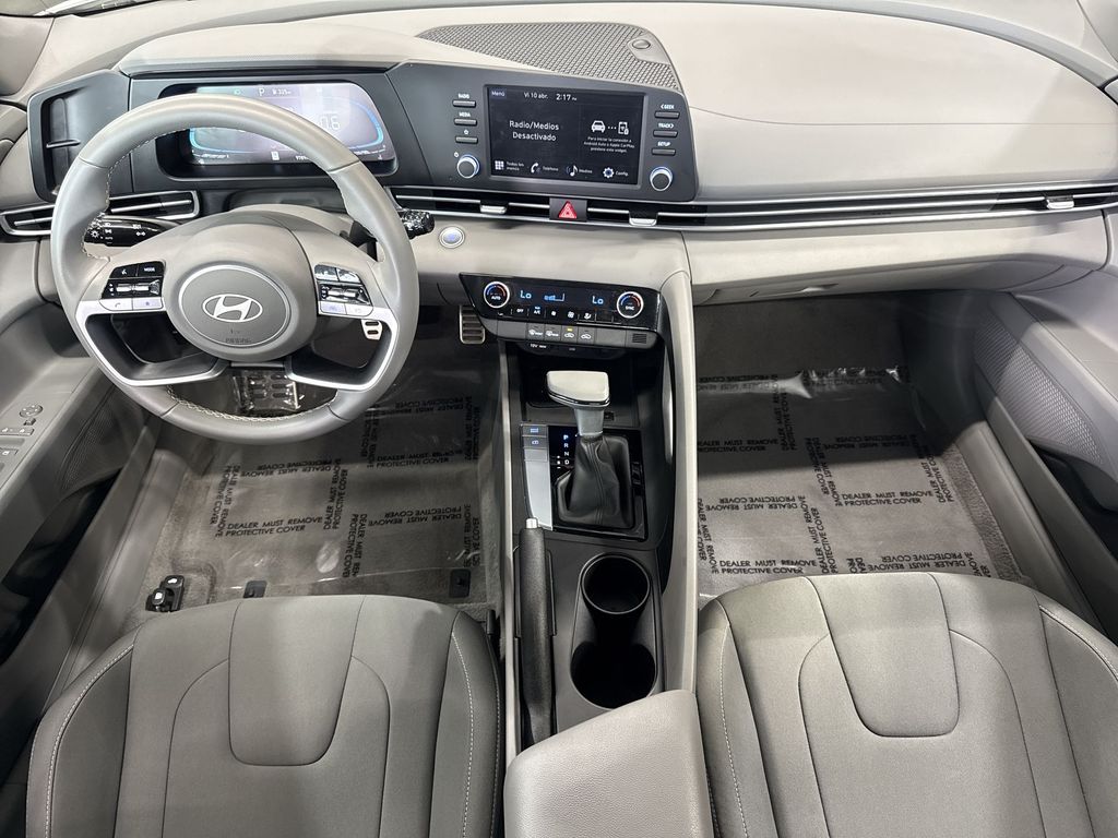 Thumbnail: 2025 Hyundai Elantra - 14
