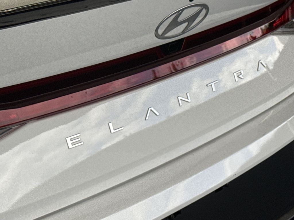 Thumbnail: 2025 Hyundai Elantra - 7