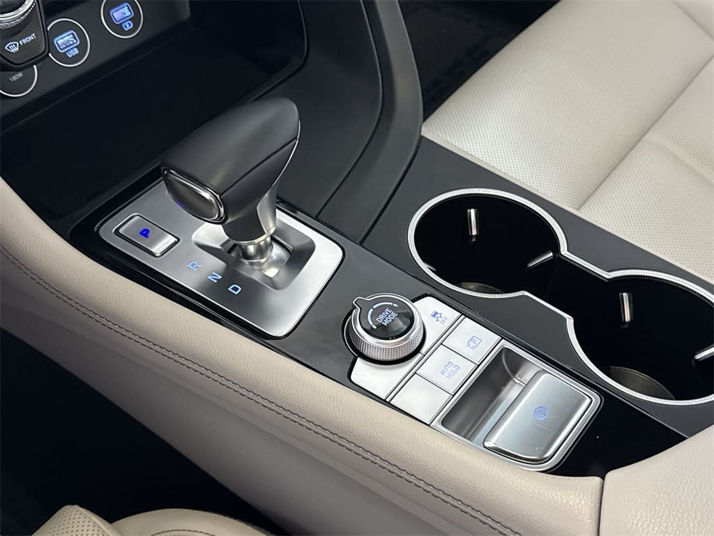 Thumbnail: 2023 Genesis G70 - 15