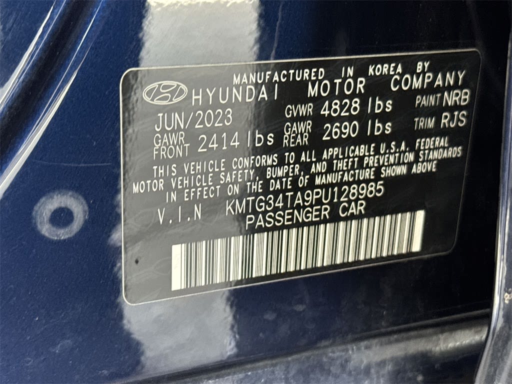 Thumbnail: 2023 Genesis G70 - 19