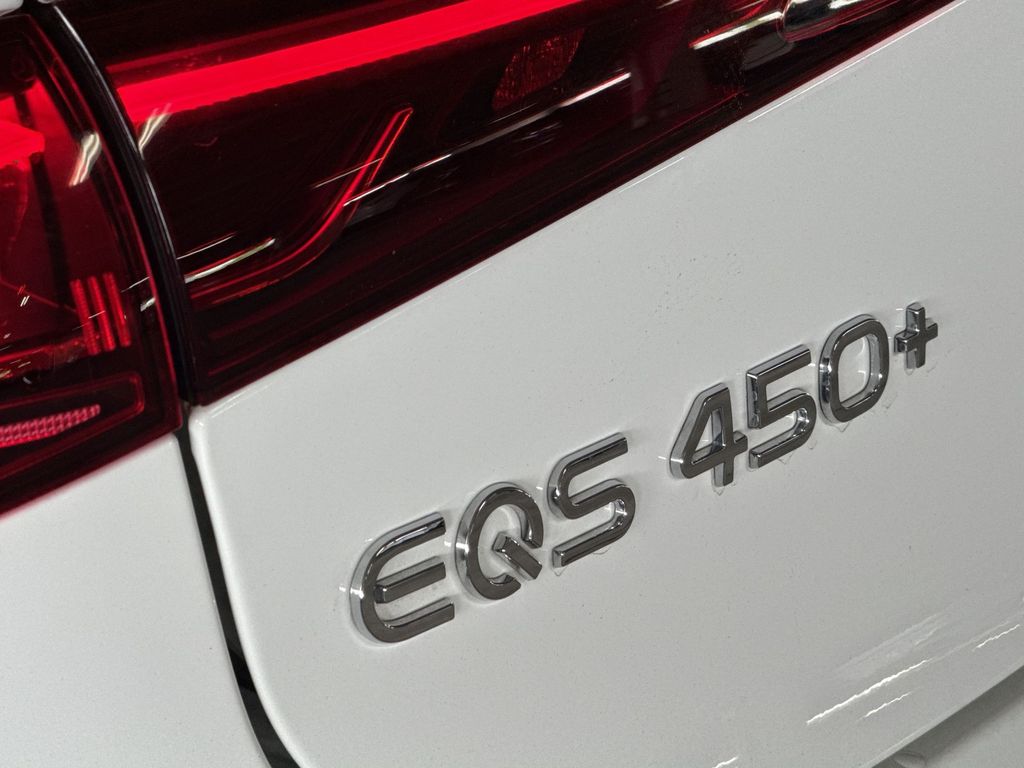 Thumbnail: 2023 Mercedes-Benz EQS - 7