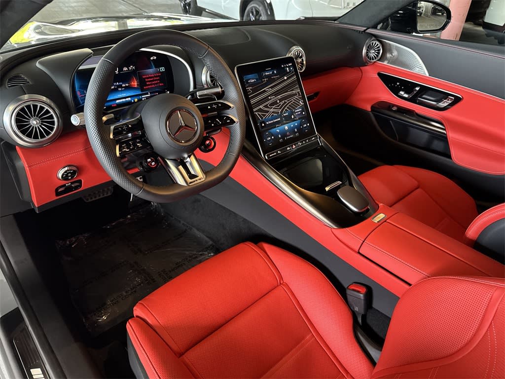 Thumbnail: 2025 Mercedes-Benz AMG GT - 2