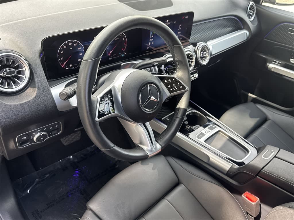 Thumbnail: 2024 Mercedes-Benz GLB - 2