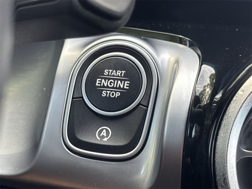 Thumbnail: 2024 Mercedes-Benz GLB - 24