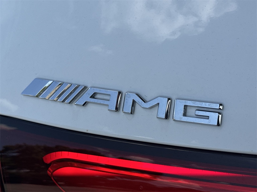 Thumbnail: 2025 Mercedes-Benz GLC - 7