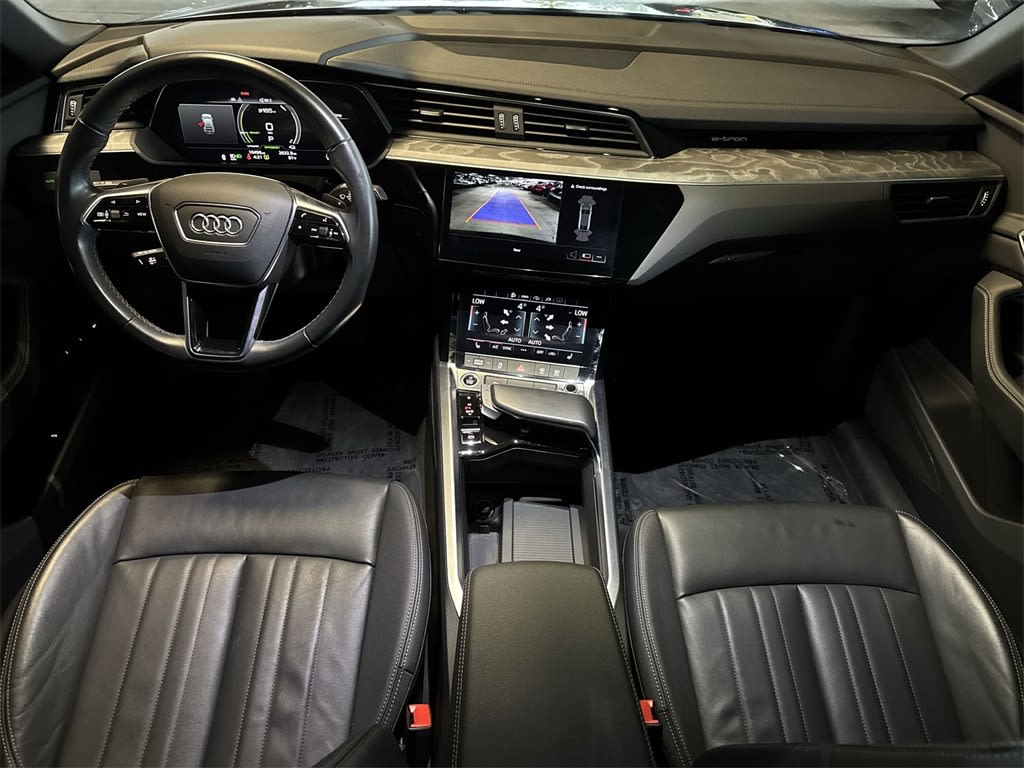 Thumbnail: 2024 Audi Q8 e-tron - 14