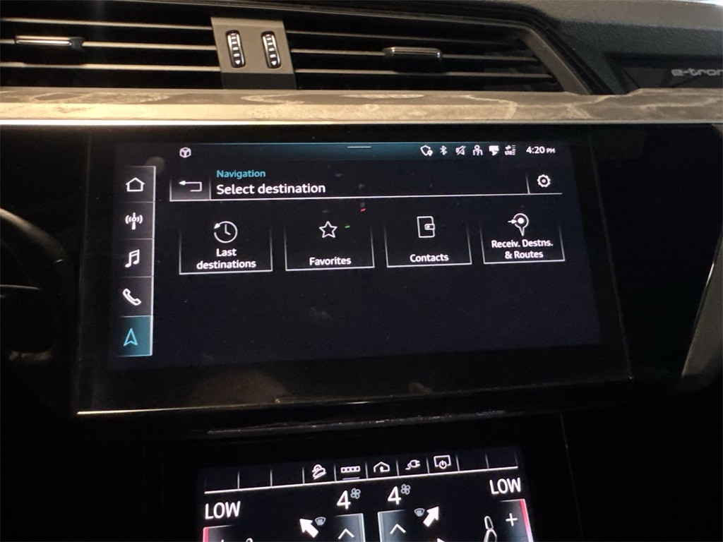 Thumbnail: 2024 Audi Q8 e-tron - 25