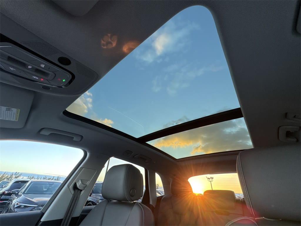 Thumbnail: 2024 Audi Q5 - 25