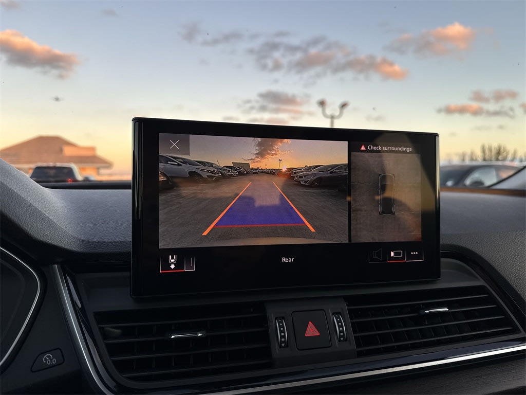 Thumbnail: 2024 Audi Q5 - 26