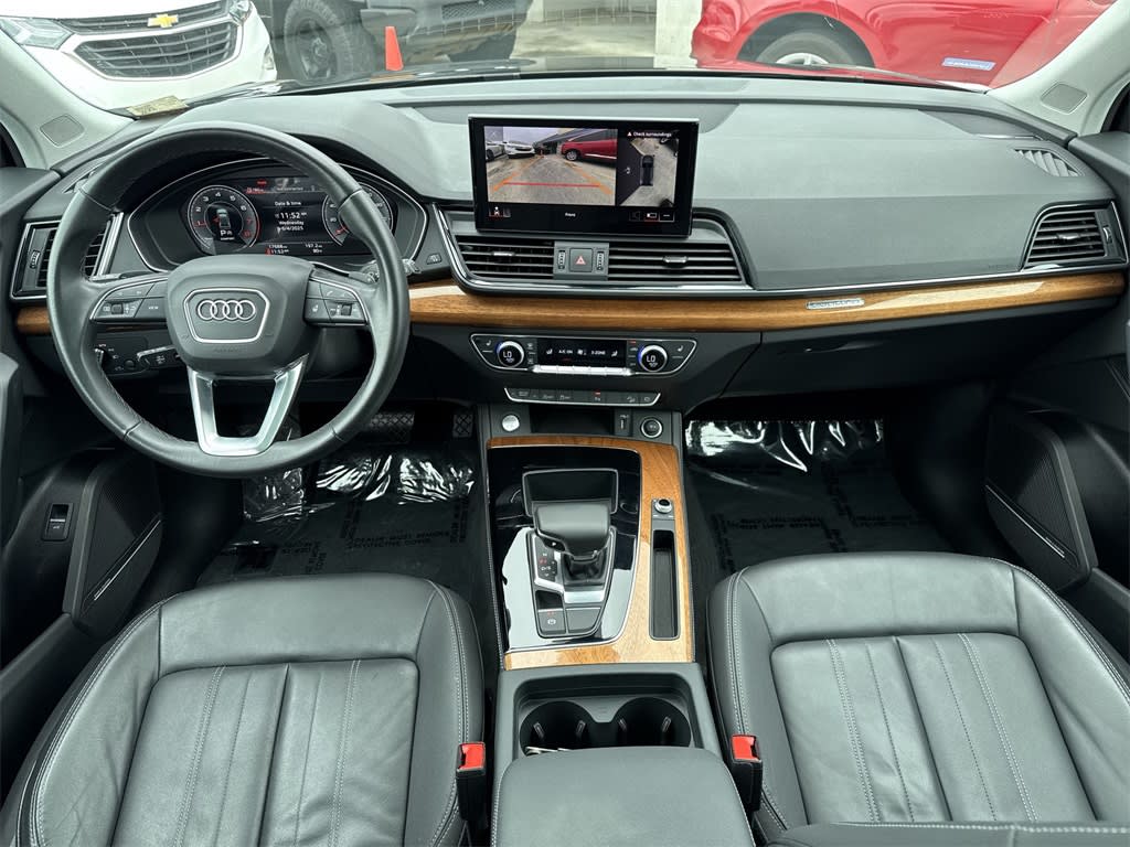 Thumbnail: 2023 Audi Q5 - 14
