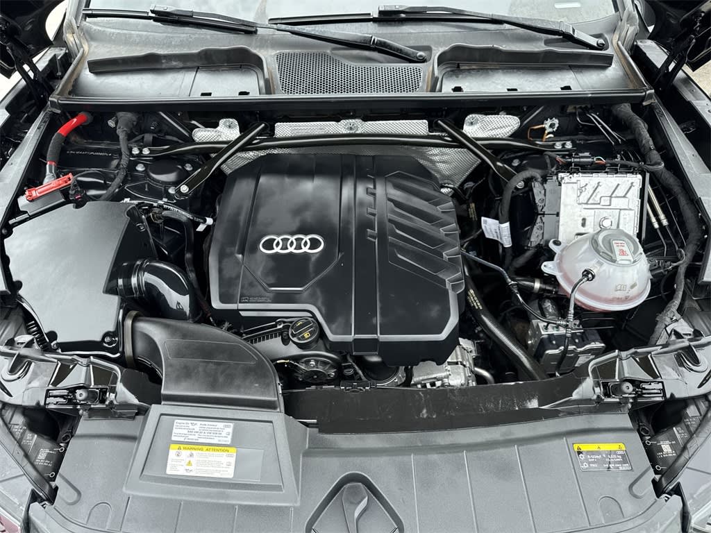 Thumbnail: 2023 Audi Q5 - 9