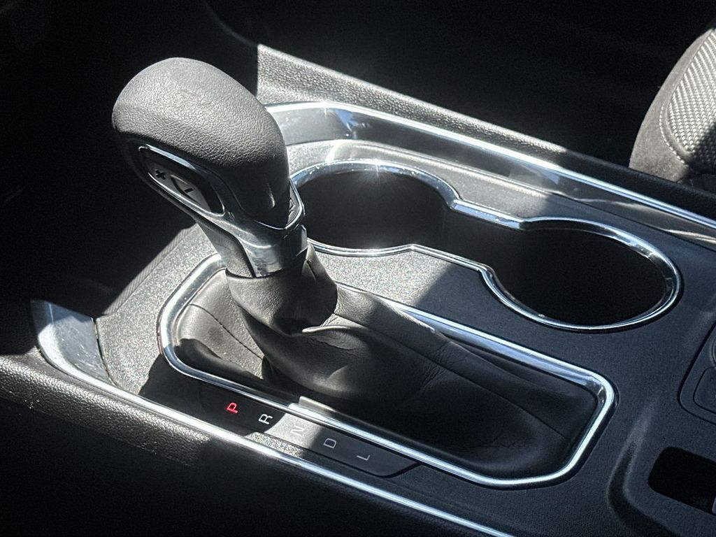 2023 Chevrolet Traverse 1LT - Photo 16