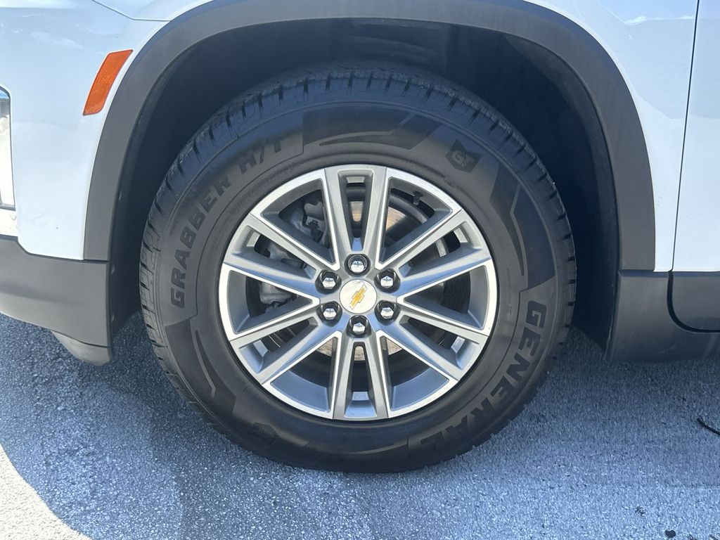 2023 Chevrolet Traverse 1LT - Photo 8