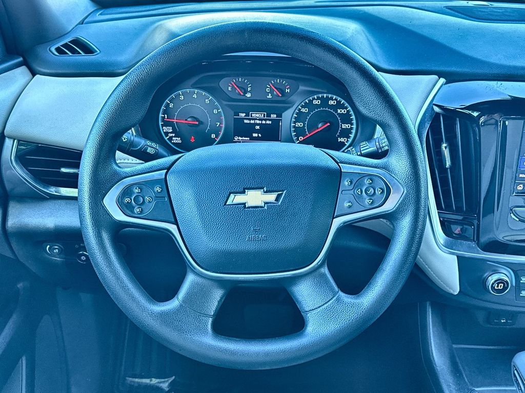 Thumbnail: 2024 Chevrolet Traverse - 10