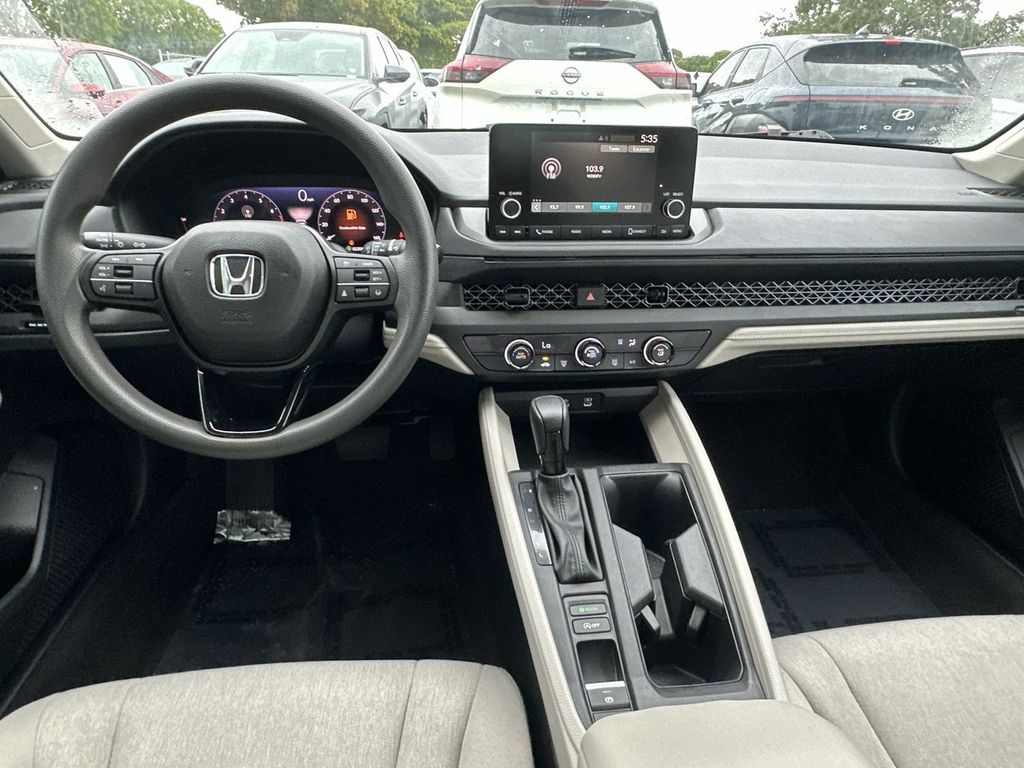 Thumbnail: 2024 Honda Accord - 2